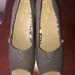 Women’s Tom’s Wedges